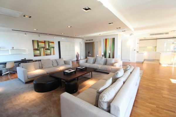 WhatsApp Image 2024-02-21 at 1.29.04 PM (1) WhatsApp Image 2024-02-21 at 1.29.04 PM (1)